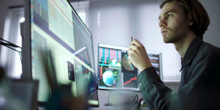 The Impact of RIA Aggregators on Sales Coverage Evolution
