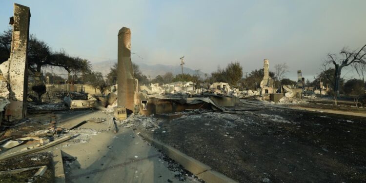 Altadena Devastated: Hold Fossil Fuel Companies Accountable