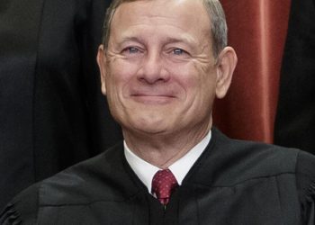 U.S. Chief Justice Capable of Effectively Addressing Partisan Criticism in Hammer’s Recent Commentary