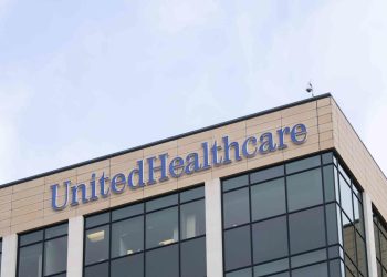 UnitedHealth’s Stock Plummets, Erasing 0 Billion in Value on Worst Day Since 1998